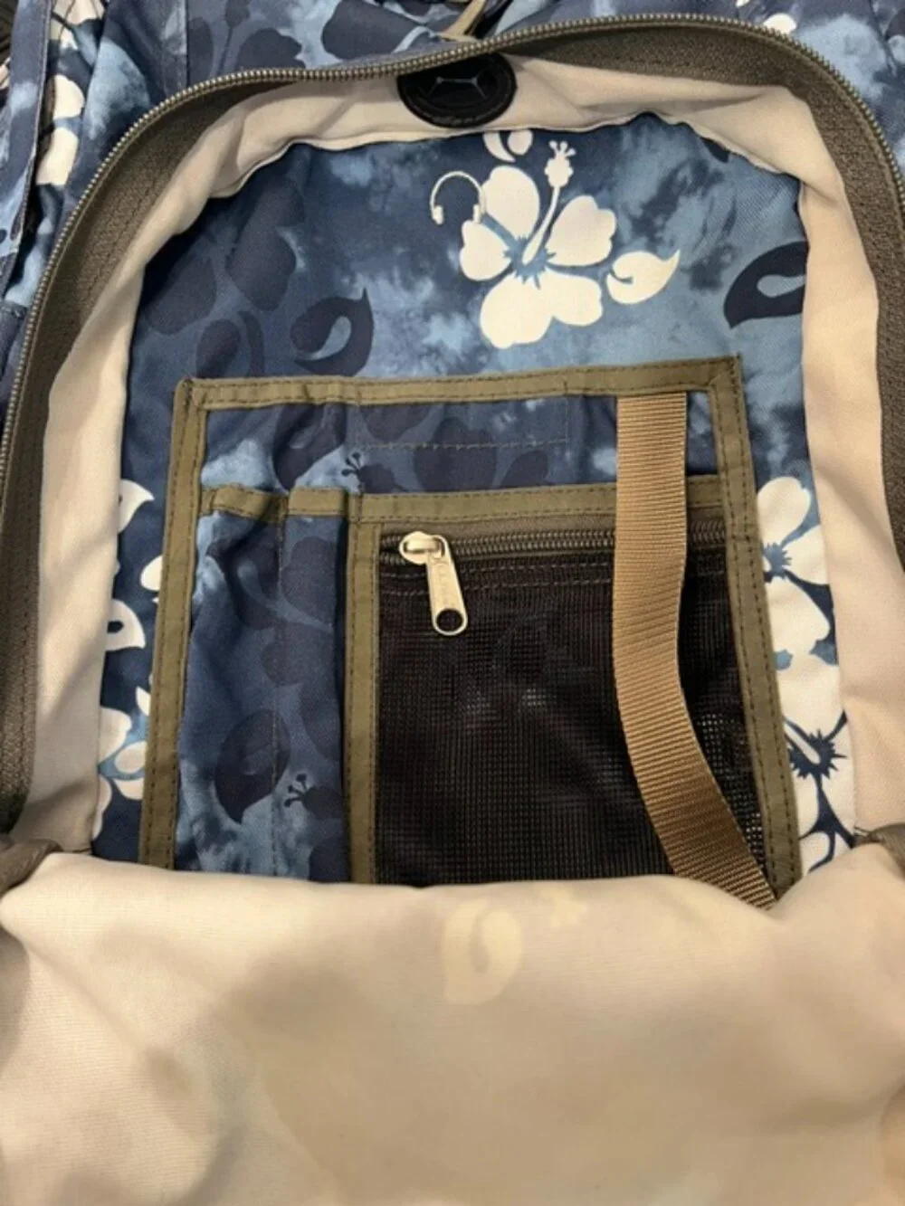 Vintage L.L. Bean Deluxe Book Pack Backpack Blue Floral Hibiscus Tie Dye 32L